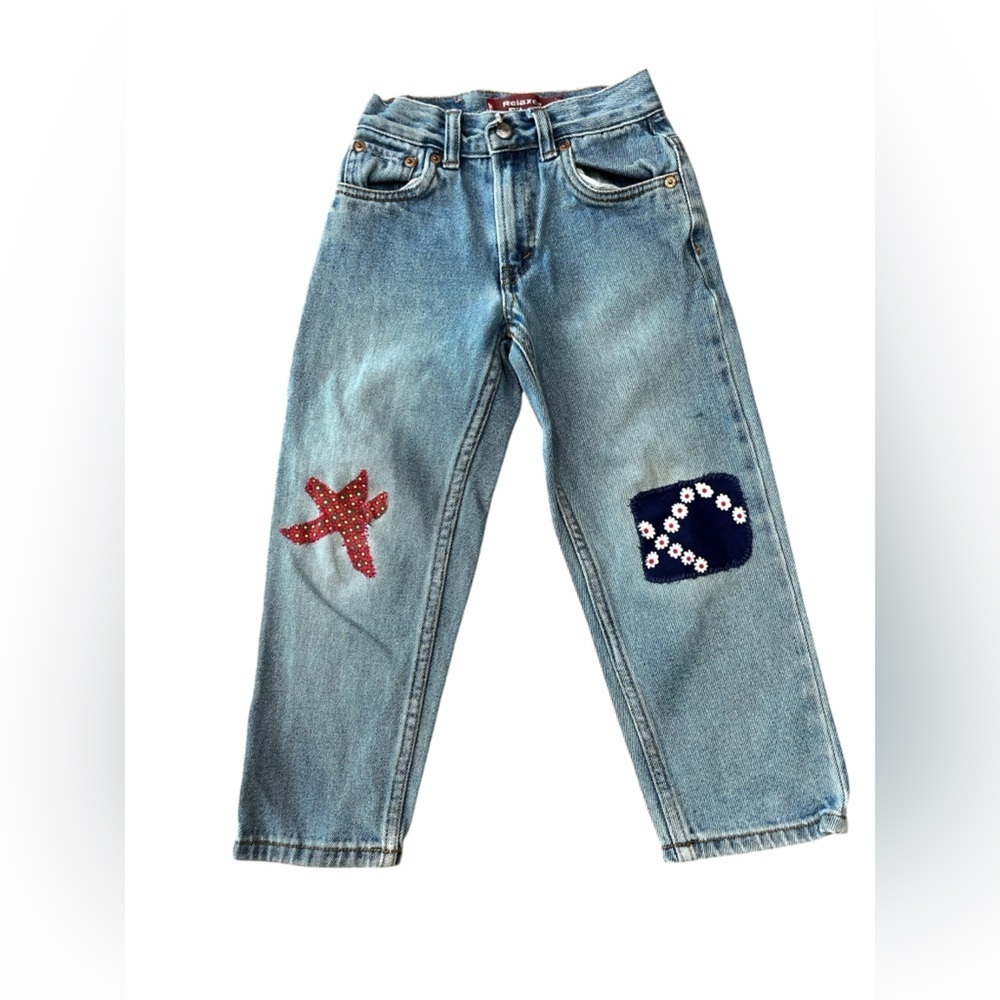 Reworked kids relaxed fit Levi’s Stylish Blue Jeans with Unique Patches-6